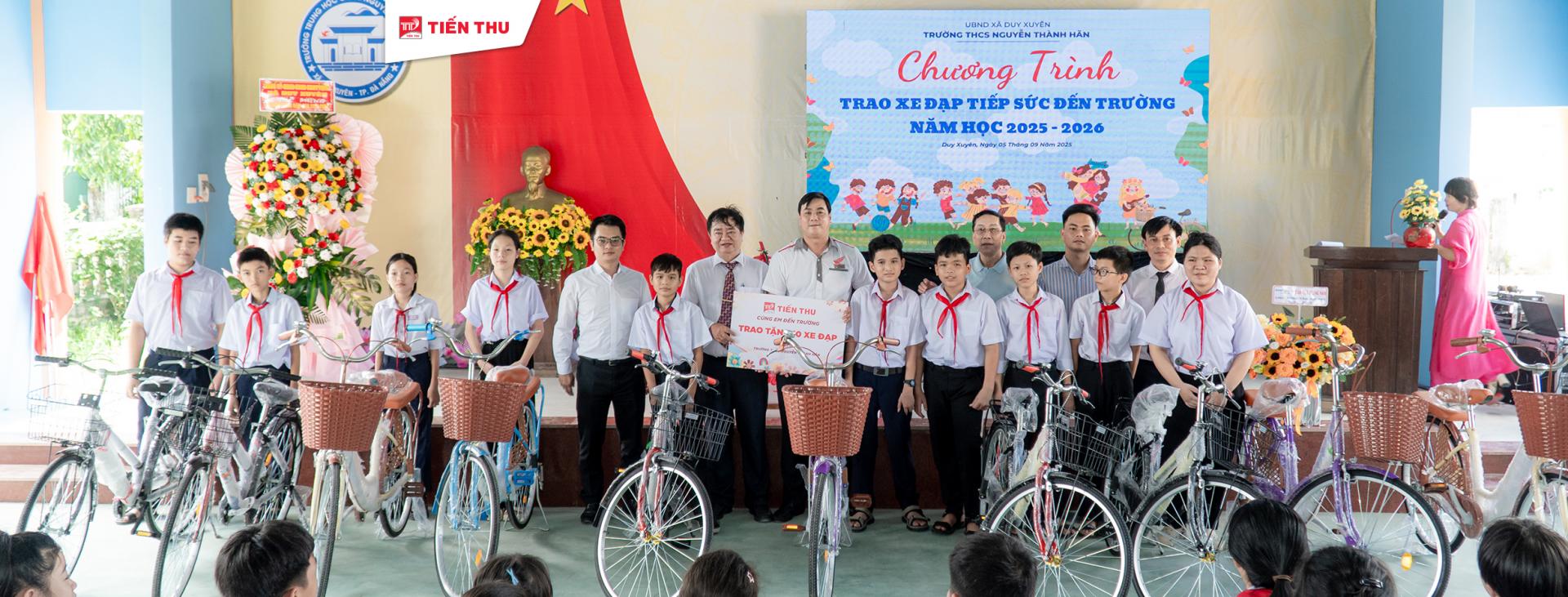 Tiến Thu Trao Yêu Thương - Cùng Em Vững Bước Đến Trường